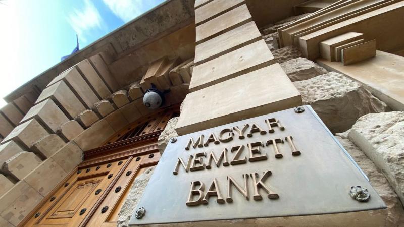 A jegybank nyilvánosságra hozta előrejelzését: milyen kilátások várnak a magyar gazdaságra 2025-ben?