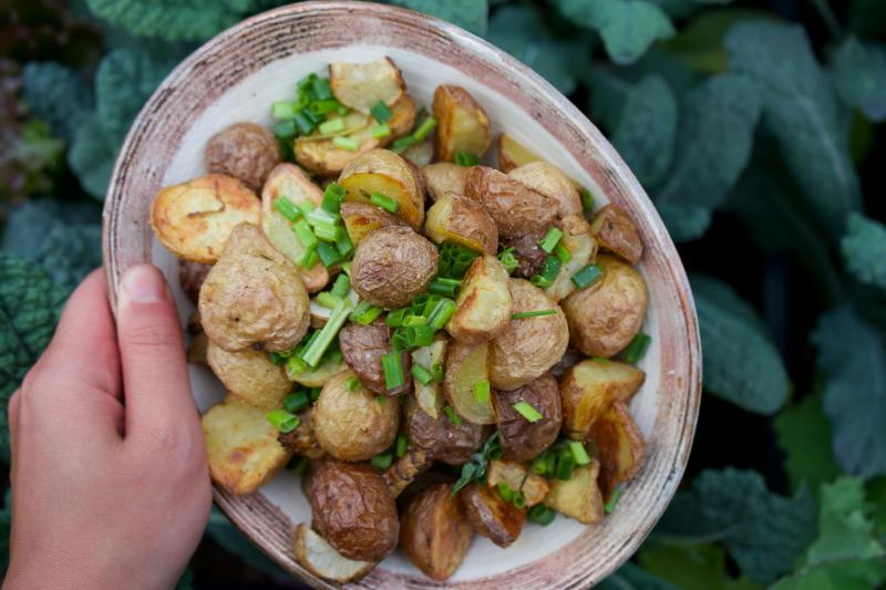 A tökéletes pirított burgonya titka a vízben rejlik – vagy talán valami egészen másban. Vince.