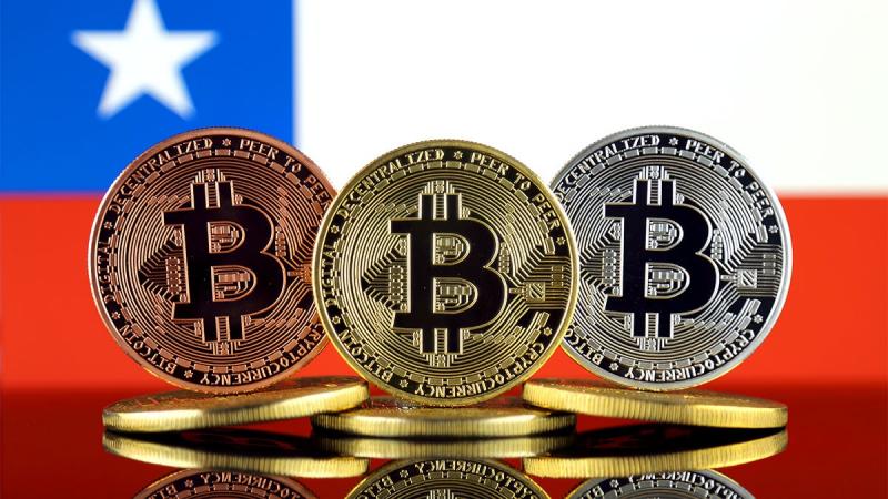 Chile a Bitcoin nyomában: Stratégiai tartalékok létrehozására vonatkozó javaslatok

Chile, a Dél-Amerika nyugati partján elterülő ország, egyre inkább a kriptovaluták, különösen a Bitcoin irányába fordul. A helyi gazdasági szakértők és politikai döntéshoz