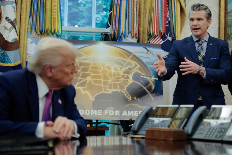 A Trump által elképzelt Aranykupola megvalósítása hatalmas anyagi terheket róna az amerikai költségvetésre, és komoly következményekkel járhat a globális fegyverkezési verseny és az űrkutatás területén is. Az ilyen ambiciózus programok nemcsak a katonai k