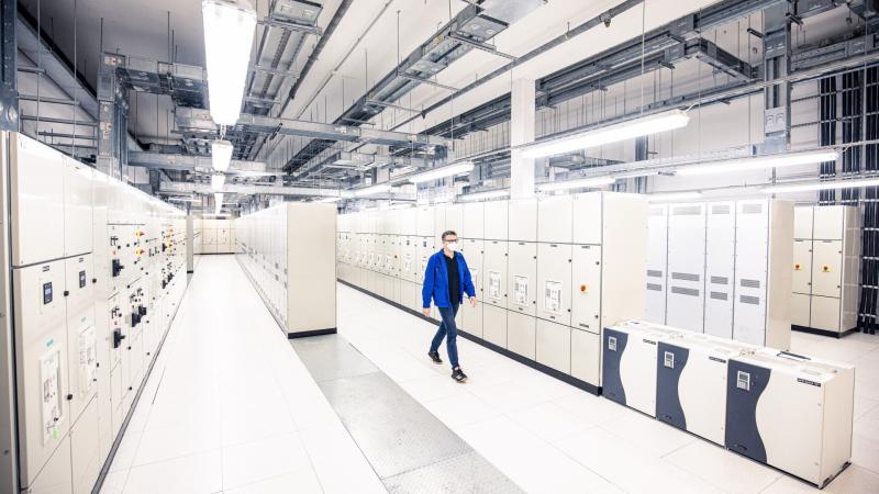Magyarország a jövő technológiai központjává válhat, amennyiben bölcsen és stratégikusan lép fel.