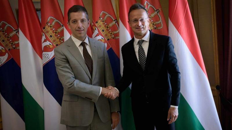 Szijjártó Péter egy szokatlan esemény keretében találkozott Szegeden.
