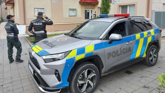 A 90-es években népszerű maffiamódszereket alkalmazó bűnszervezet ellen indult egy nagyszabású rendőrségi művelet.
