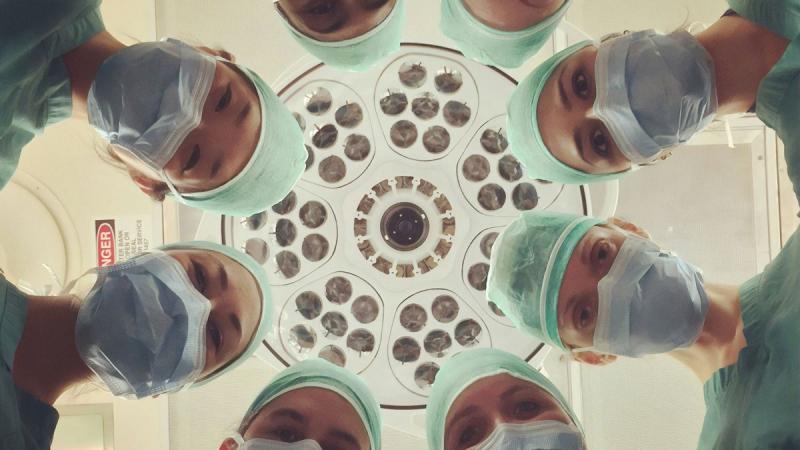 Nem tájékoztatták a férjet? A család véleménye szerint a kórház felelős az MRI során bekövetkezett tragikus eseményért.