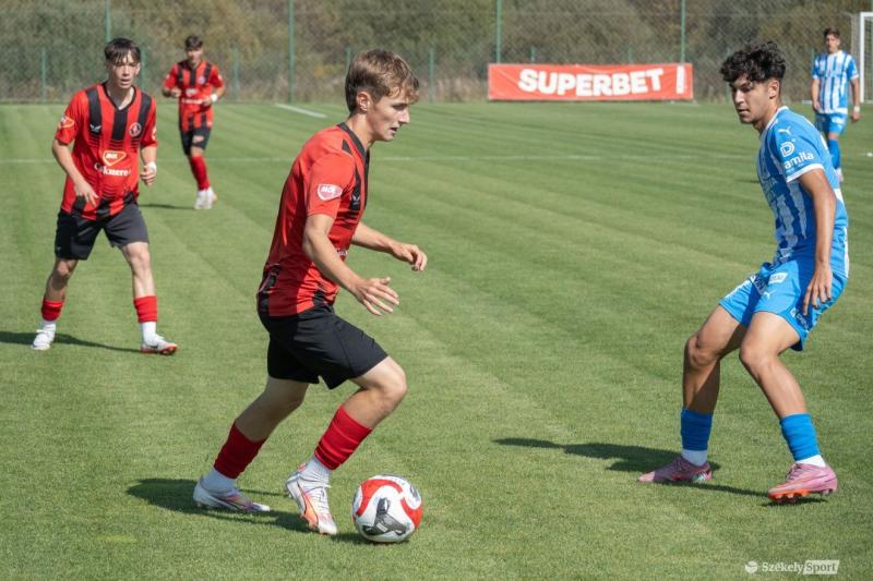 A rájátszás izgalmas világába lépett az elit és ifjúsági bajnokság, ám az eredmények vegyes képet mutatnak. | Székely Sport