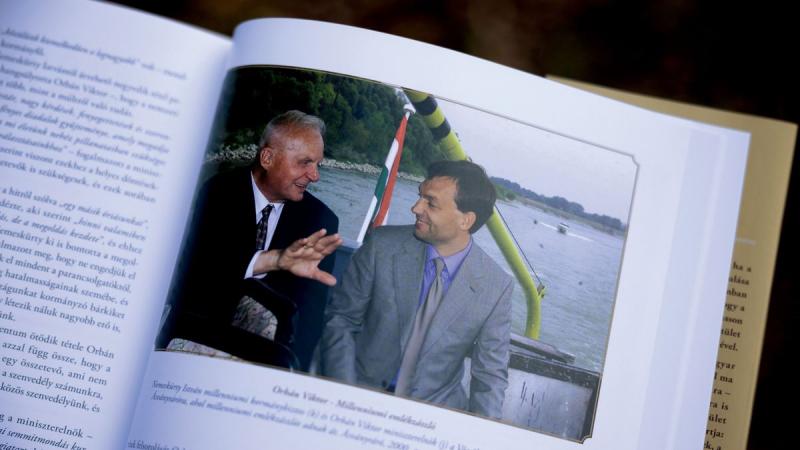 Nemeskürty István hatása a valós politikai döntésekre páratlan volt, és kevés olyan szellemi ember található, aki ennyire markánsan formálta volna a közéleti diskurzusokat. Sallai Zsófia a Mandinernek adott interjújában hangsúlyozza ezt a különleges szere